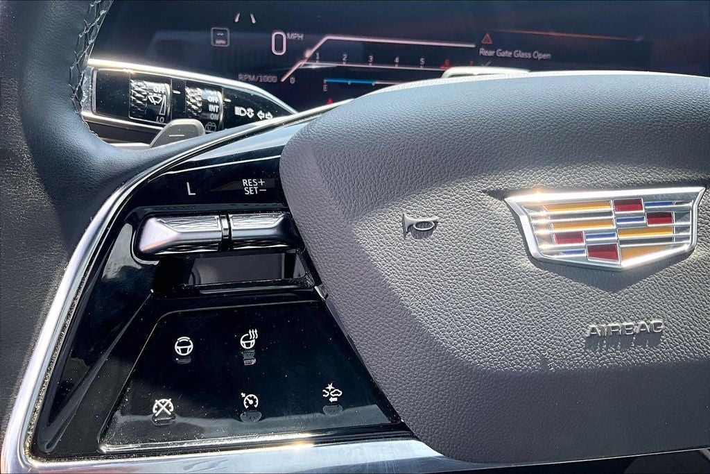 2025 Cadillac Escalade ESV Premium