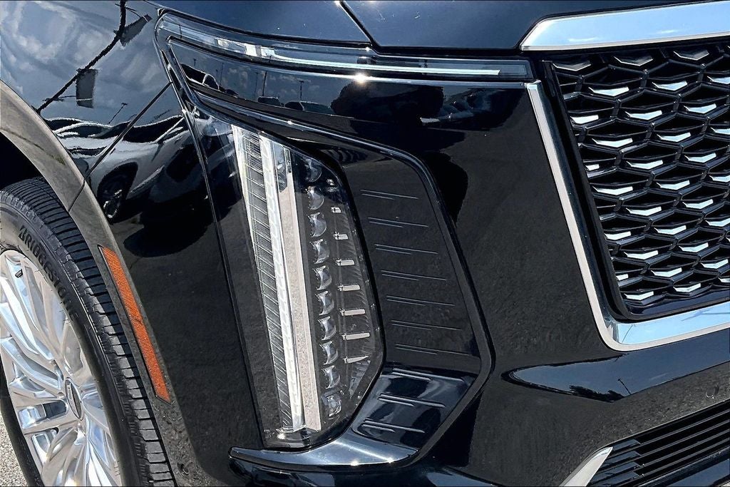 2025 Cadillac Escalade ESV Premium
