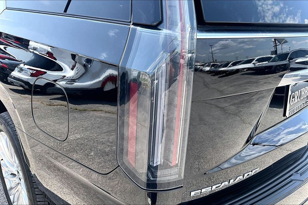 2025 Cadillac Escalade ESV Premium