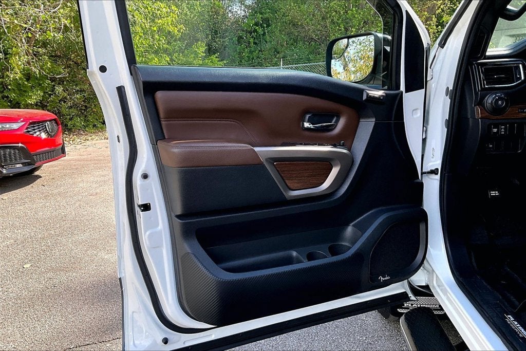 2022 Nissan Titan Platinum Reserve