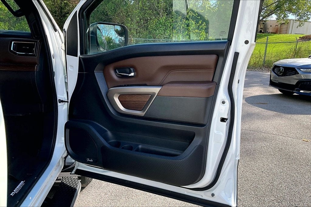 2022 Nissan Titan Platinum Reserve