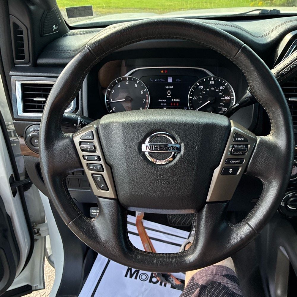 2022 Nissan Titan Platinum Reserve