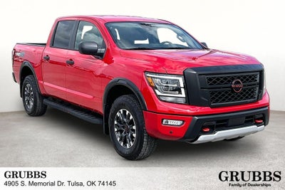 2024 Nissan Titan PRO-4X