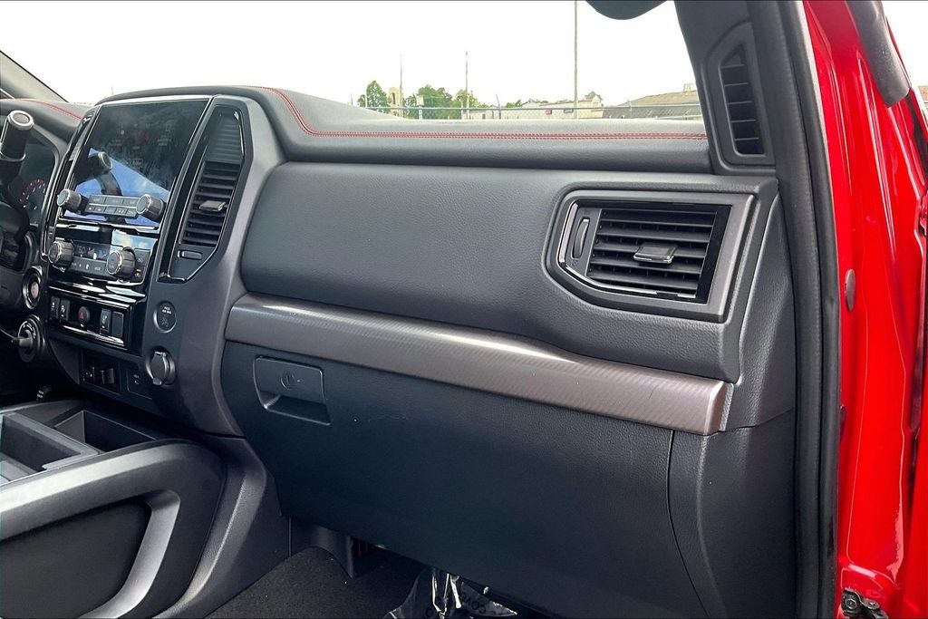 2024 Nissan Titan PRO-4X