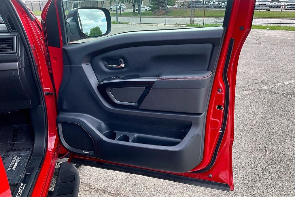 2024 Nissan Titan PRO-4X