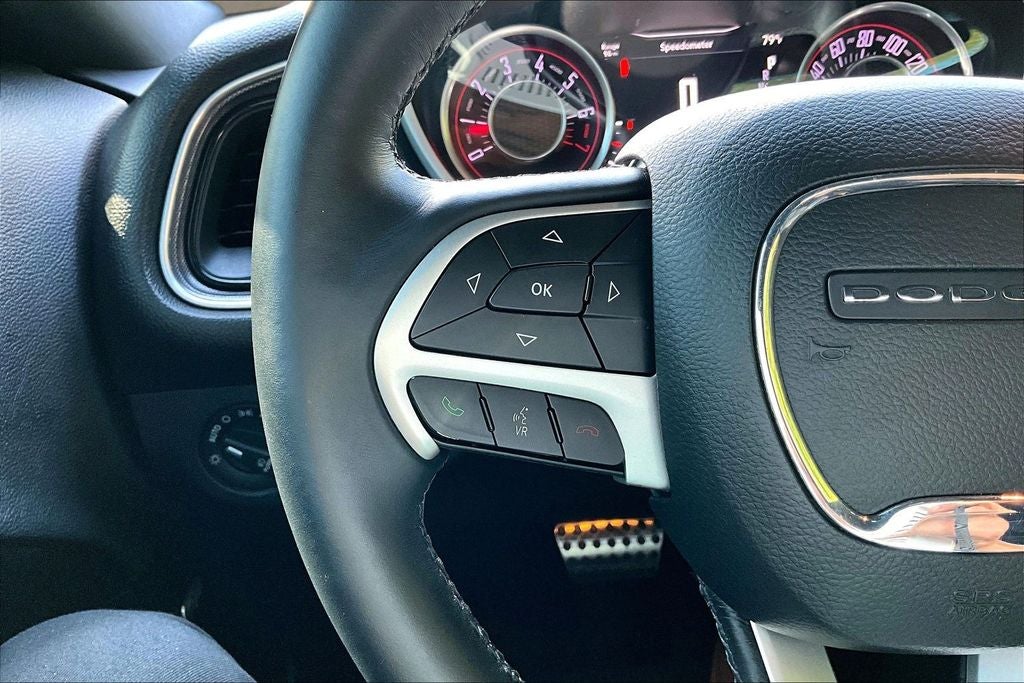 2015 Dodge Challenger SXT