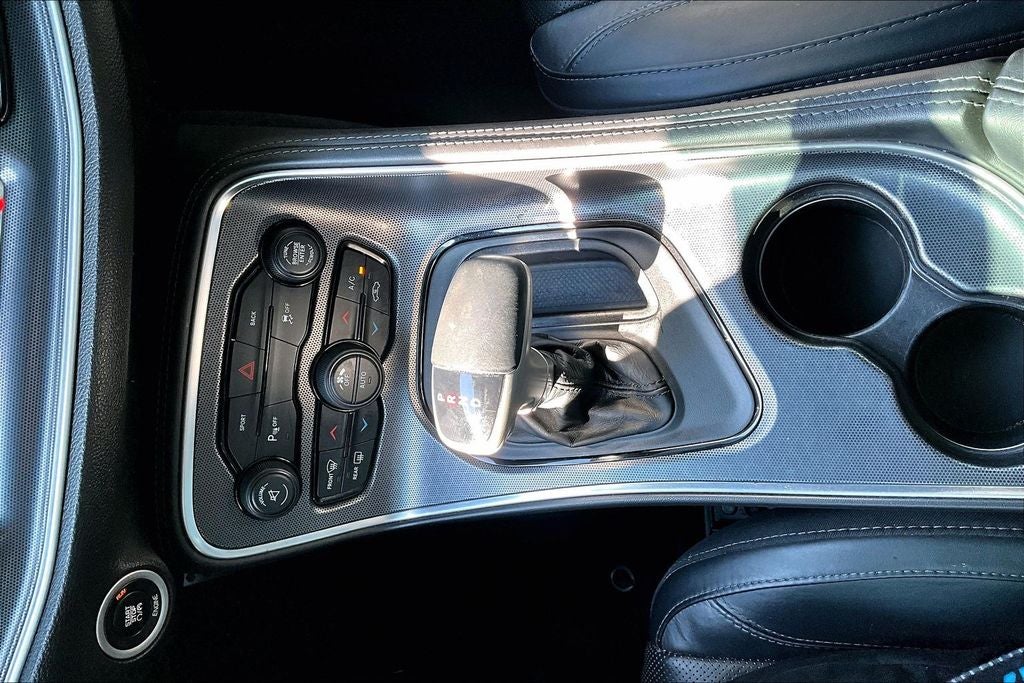 2015 Dodge Challenger SXT