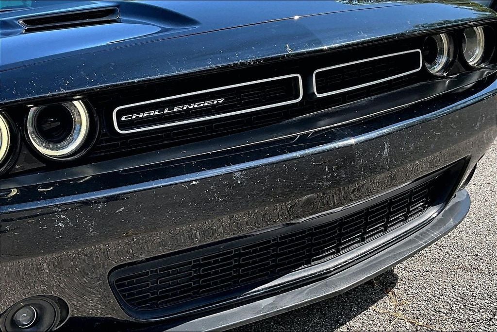 2015 Dodge Challenger SXT
