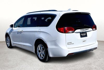 2017 Chrysler Pacifica Touring L Plus