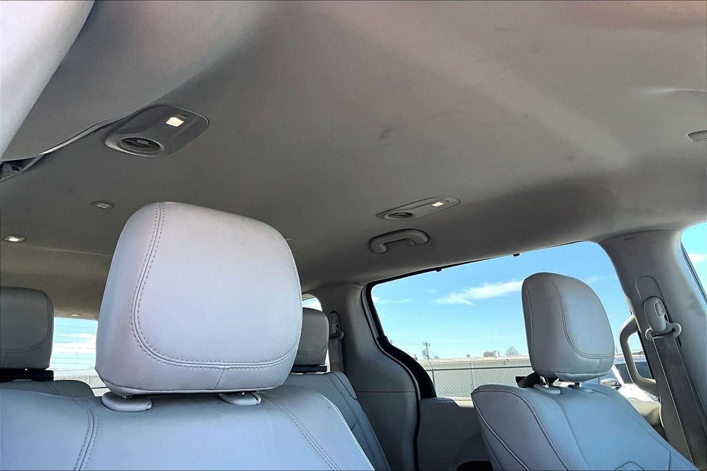 2017 Chrysler Pacifica Touring L Plus