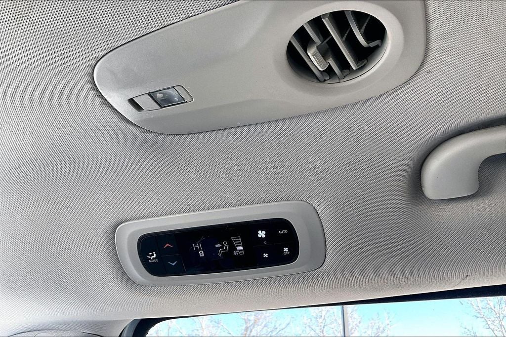 2017 Chrysler Pacifica Touring L Plus