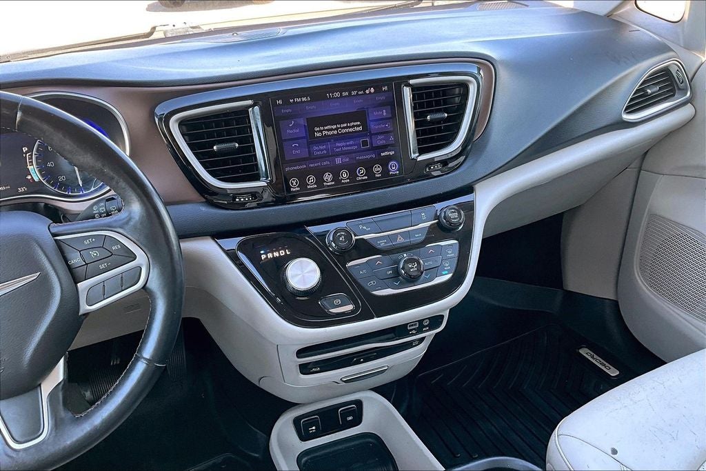 2017 Chrysler Pacifica Touring L Plus