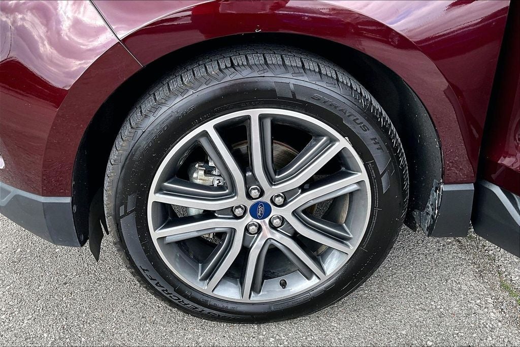 2019 Ford Edge Titanium
