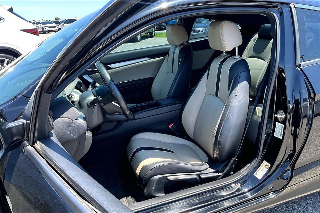 2017 Honda Civic Touring