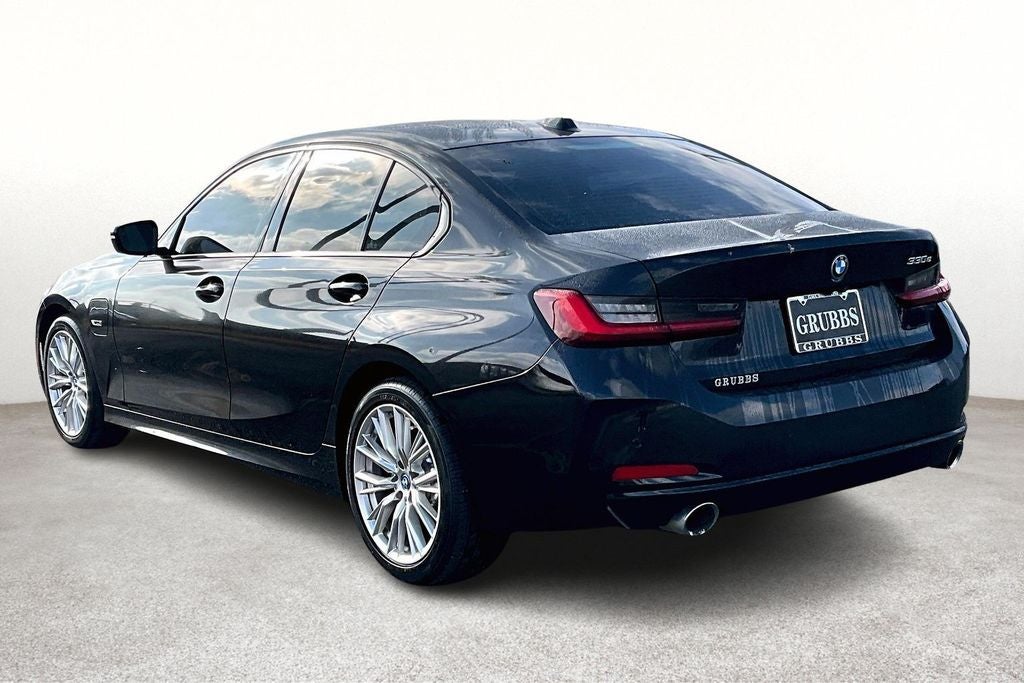 2023 BMW 3 Series 330e iPerformance