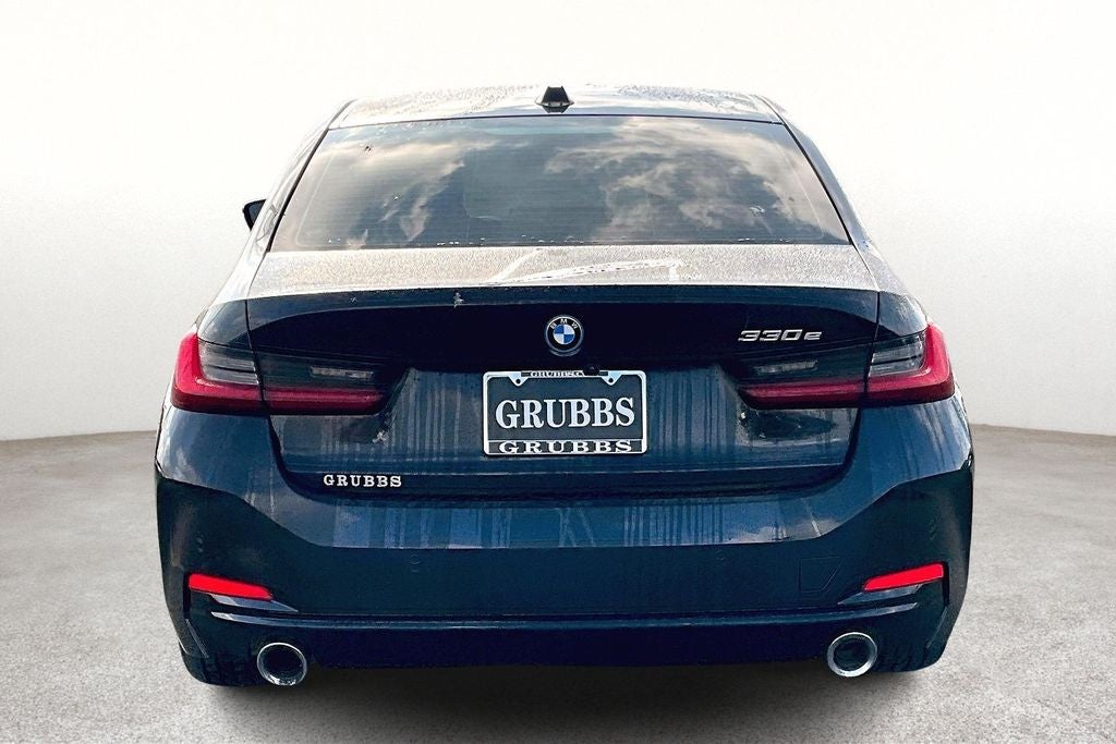 2023 BMW 3 Series 330e iPerformance