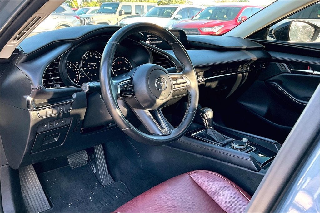 2024 Mazda Mazda3 2.5 S Carbon Edition