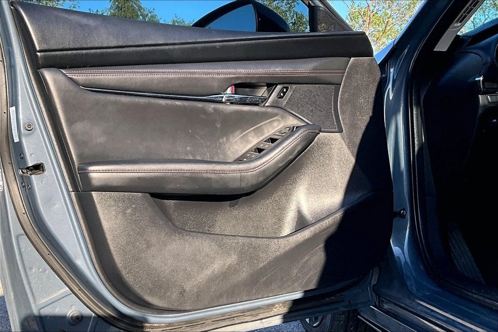 2024 Mazda Mazda3 2.5 S Carbon Edition