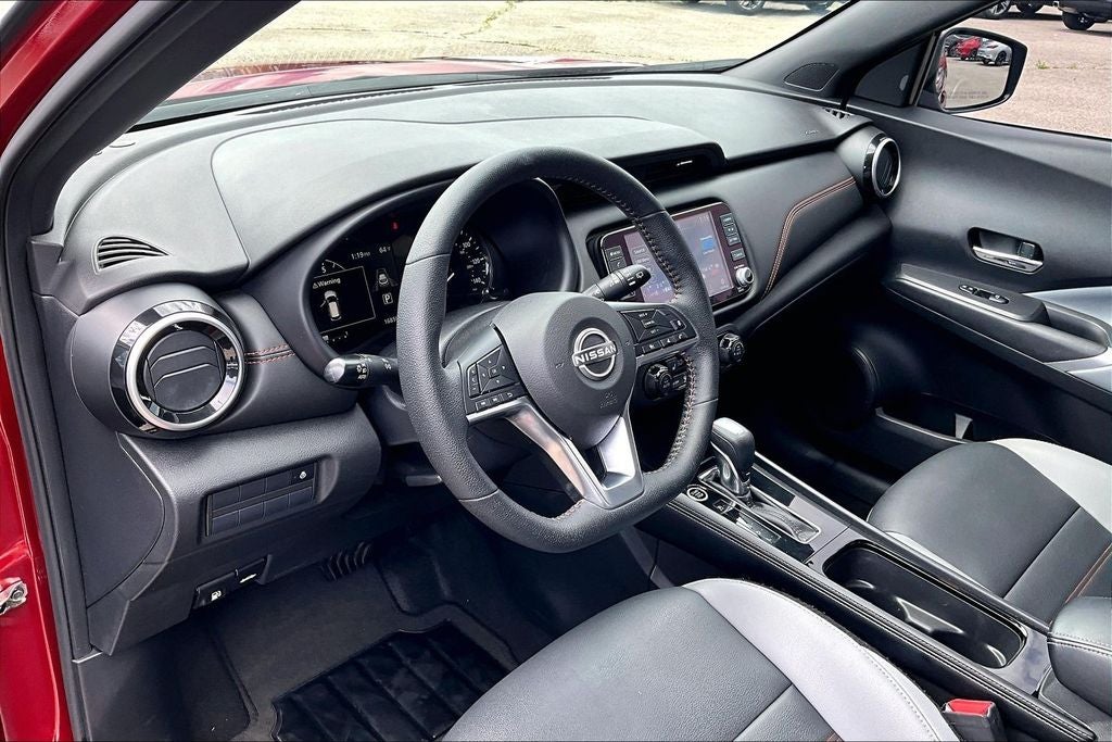 2024 Nissan Kicks SR