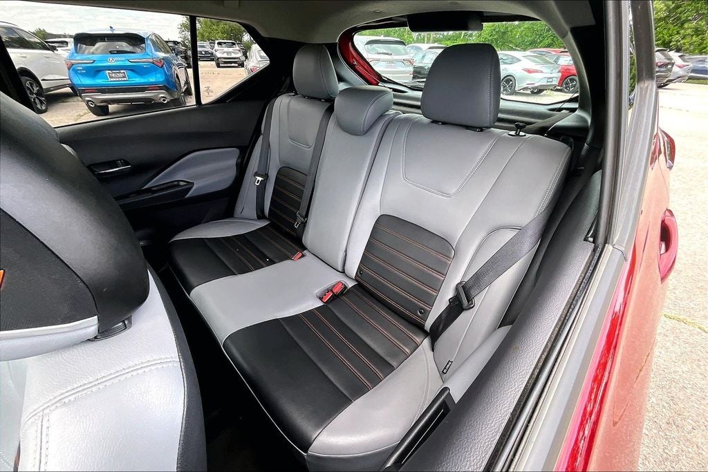 2024 Nissan Kicks SR