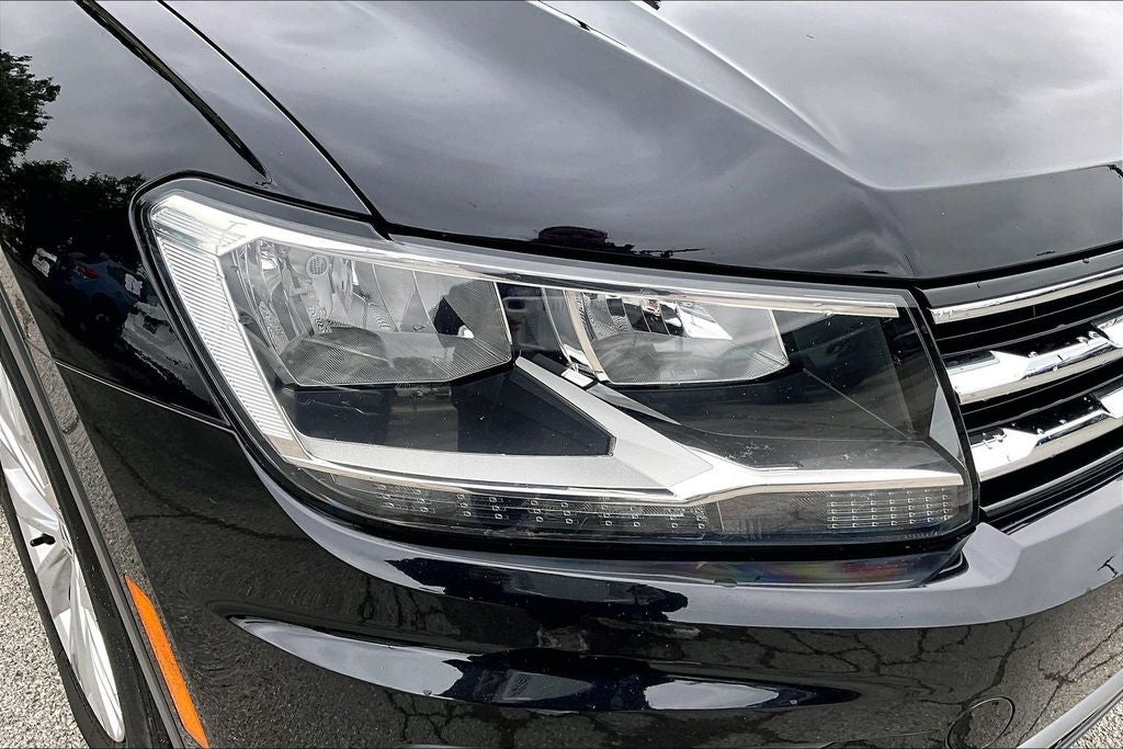 2018 Volkswagen Tiguan 2.0T SEL 4Motion