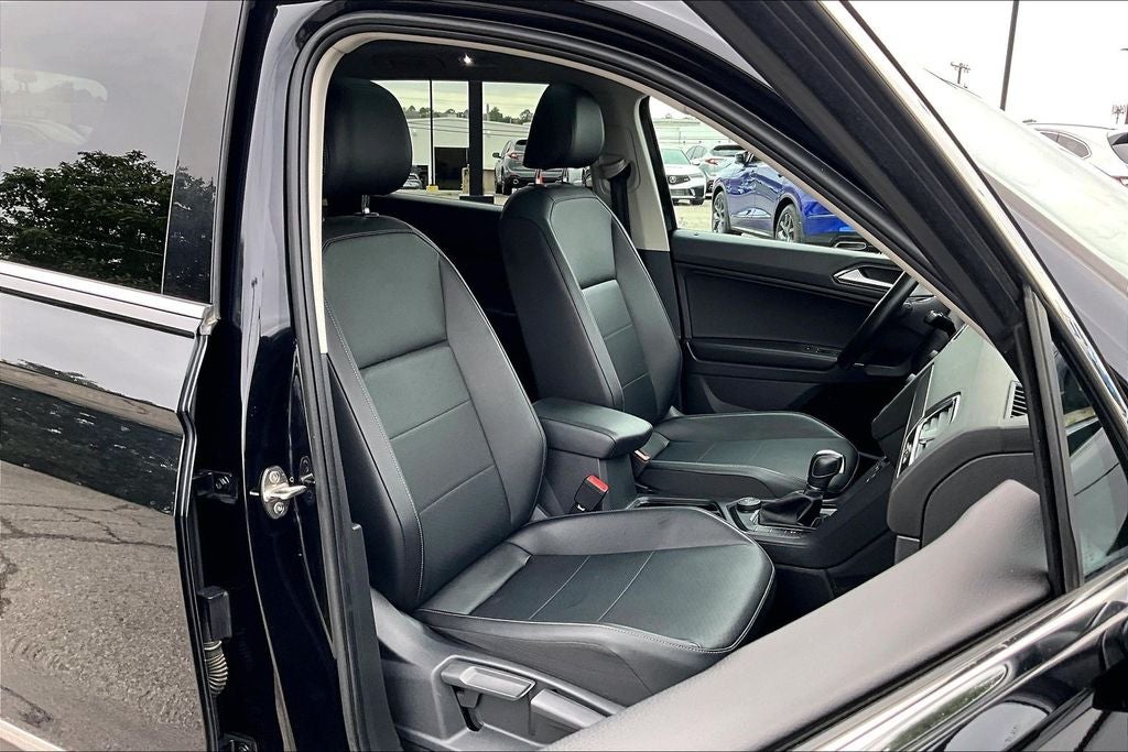 2018 Volkswagen Tiguan 2.0T SEL 4Motion
