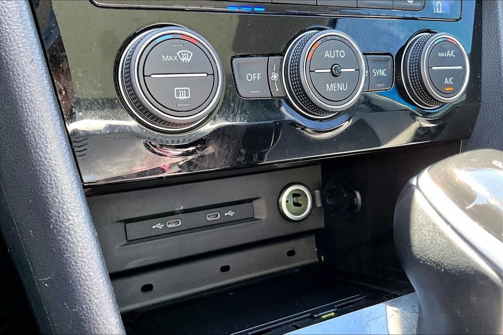 2022 Volkswagen Taos 1.5T SEL