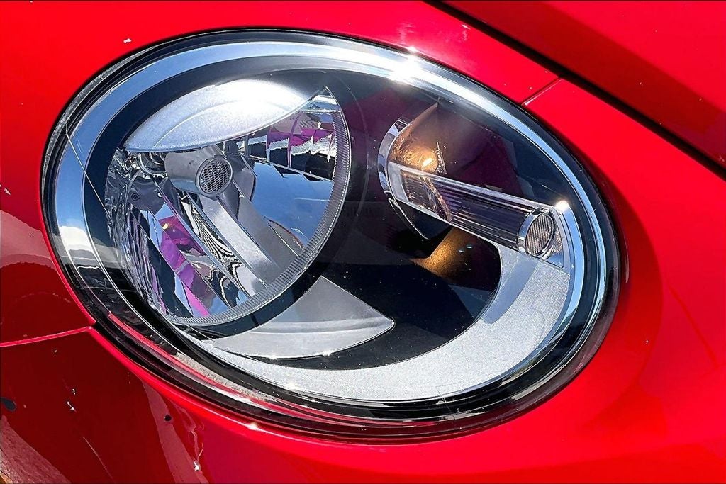 2019 Volkswagen Beetle Convertible 2.0T SE