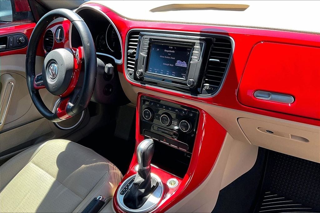 2019 Volkswagen Beetle Convertible 2.0T SE