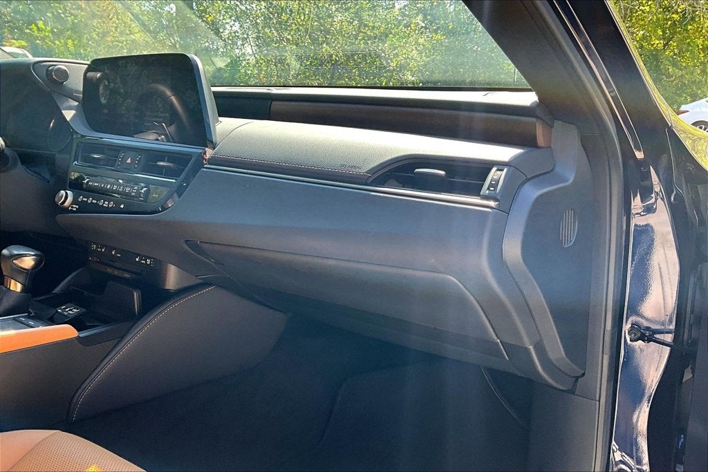 2022 Lexus ES 350