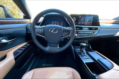 2022 Lexus ES 350