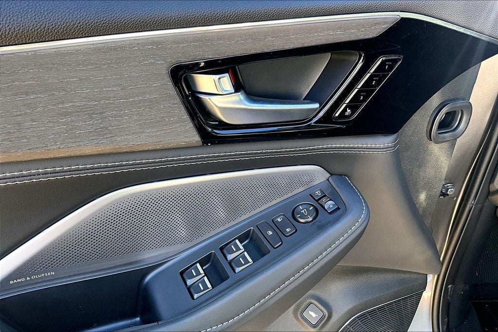 2026 Acura MDX Advance Package SH-AWD