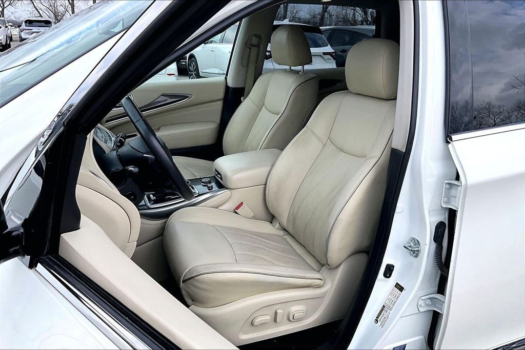 2018 INFINITI QX60 Base