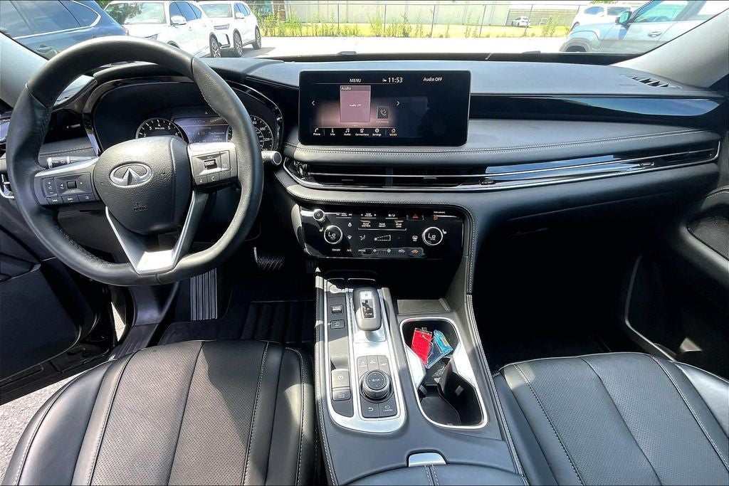 2023 INFINITI QX60 PURE