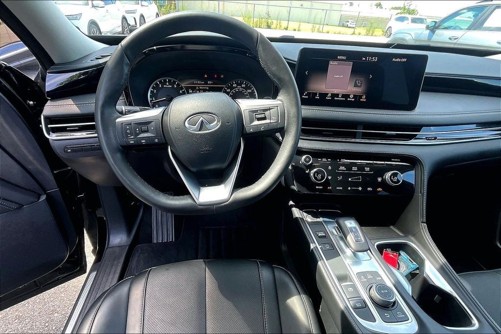 2023 INFINITI QX60 PURE
