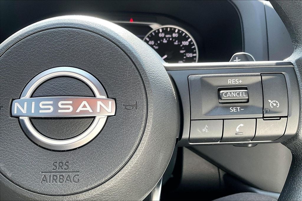 2025 Nissan Pathfinder S
