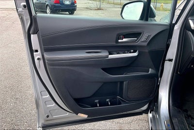 2025 Toyota Sienna Platinum 7 Passenger