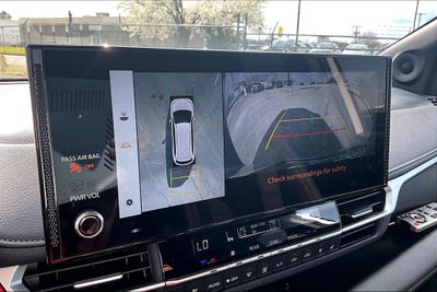 2025 Toyota Sienna Platinum 7 Passenger