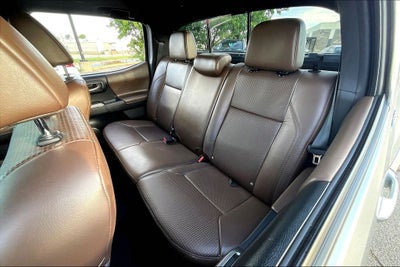 2017 Toyota Tacoma Limited V6