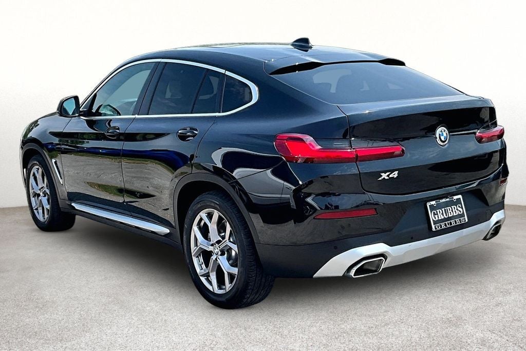 2022 BMW X4 xDrive30i