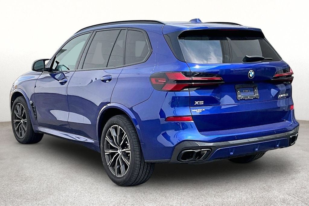 2024 BMW X5 M60i