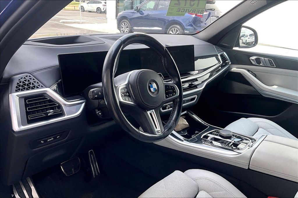 2024 BMW X5 M60i
