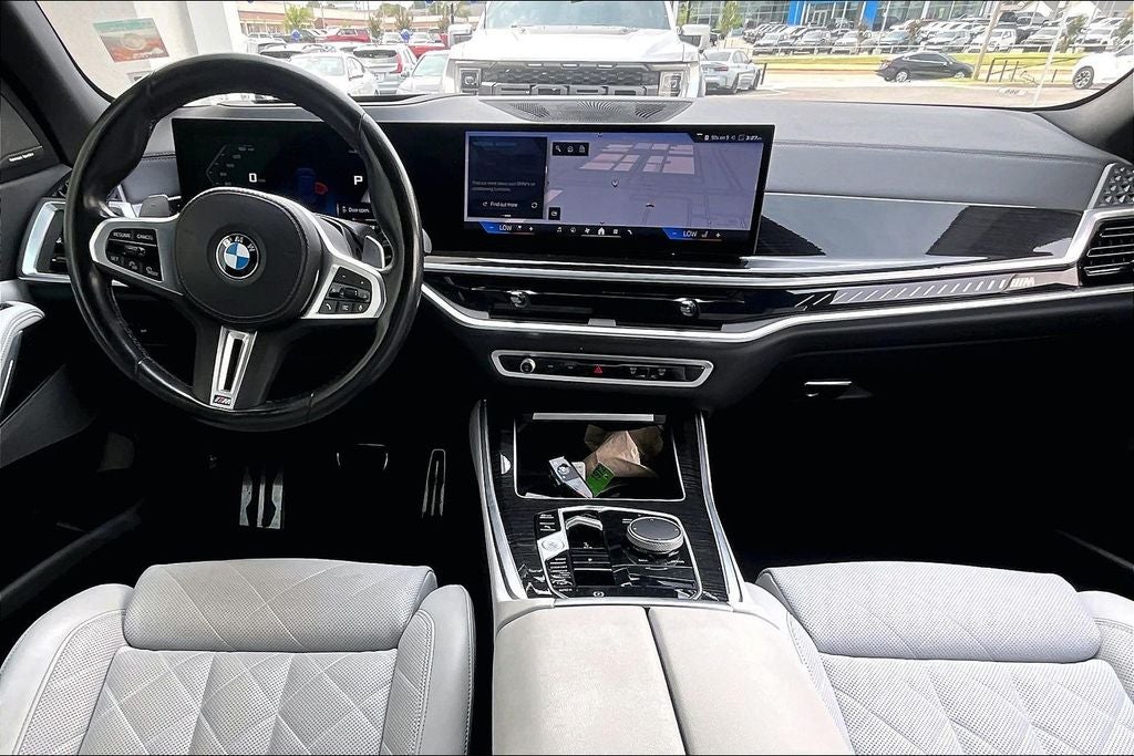 2024 BMW X5 M60i