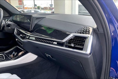 2024 BMW X5 M60i