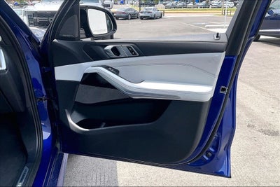 2024 BMW X5 M60i