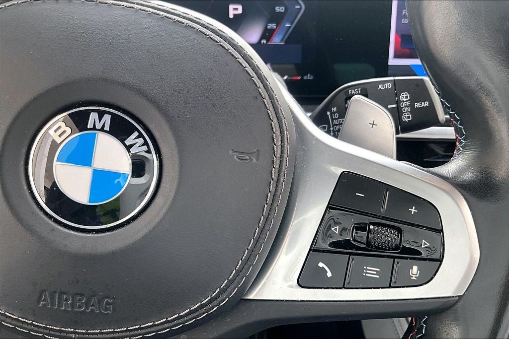 2024 BMW X5 M60i