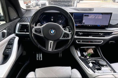 2024 BMW X5 M60i