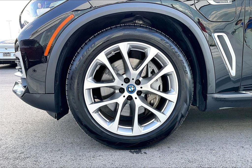 2023 BMW X5 xDrive45e