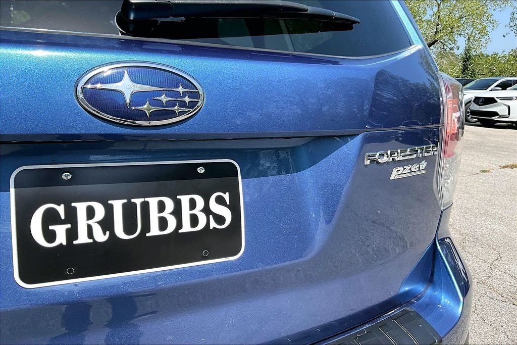 2017 Subaru Forester 2.5i Touring