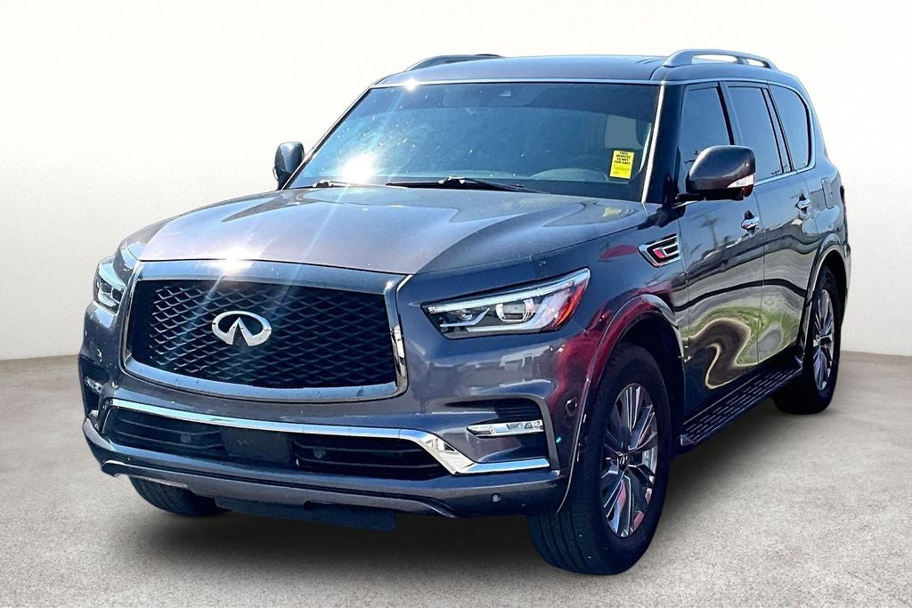 2024 INFINITI QX80 LUXE